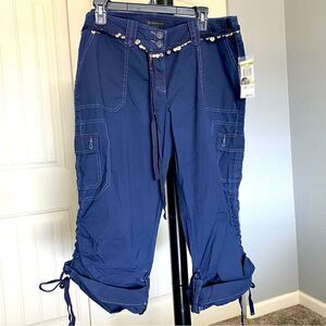 INC International Concepts women’s capri pants